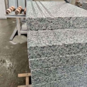 郑州芝麻白楼梯踏步