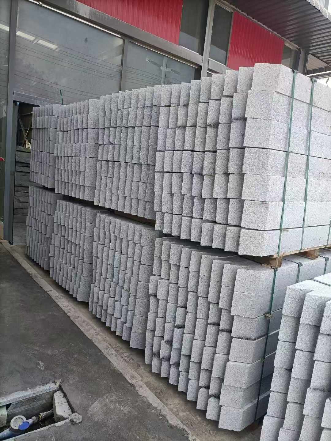 郑州芝麻白树围石 树池
